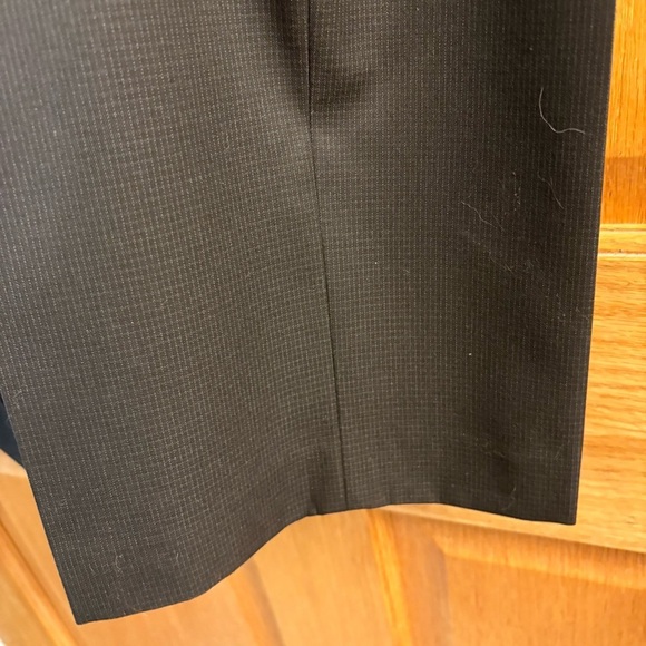 Calvin Klein Mens Dress Pants 40X30 Flat Front Pleated Leg Black w/ Fine Stripes - Picture 3 of 6